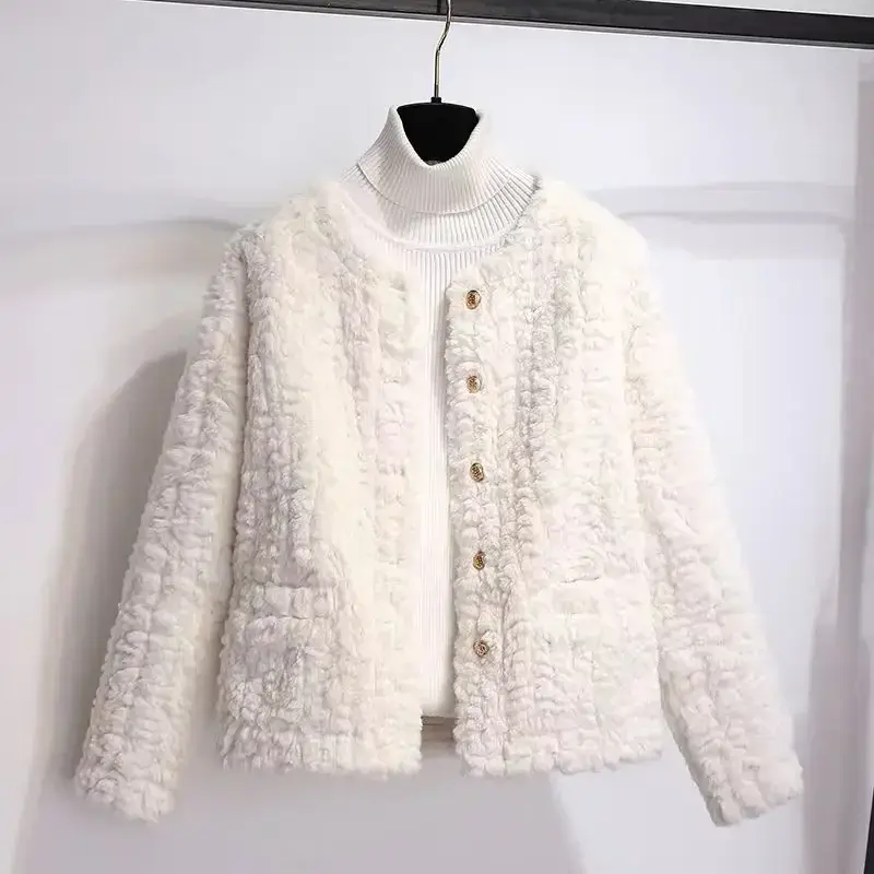 Jaket mewah musim dingin wanita, mantel bulu wol domba lembut kerah lipat tebal hangat mode baru 2024, pakaian luar bermerek