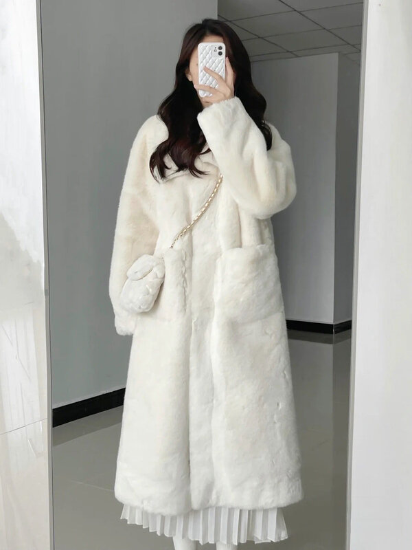 Abrigo largo de piel sintética para mujer, abrigo grueso y cálido de felpa, talla grande, novedad de invierno, 2022