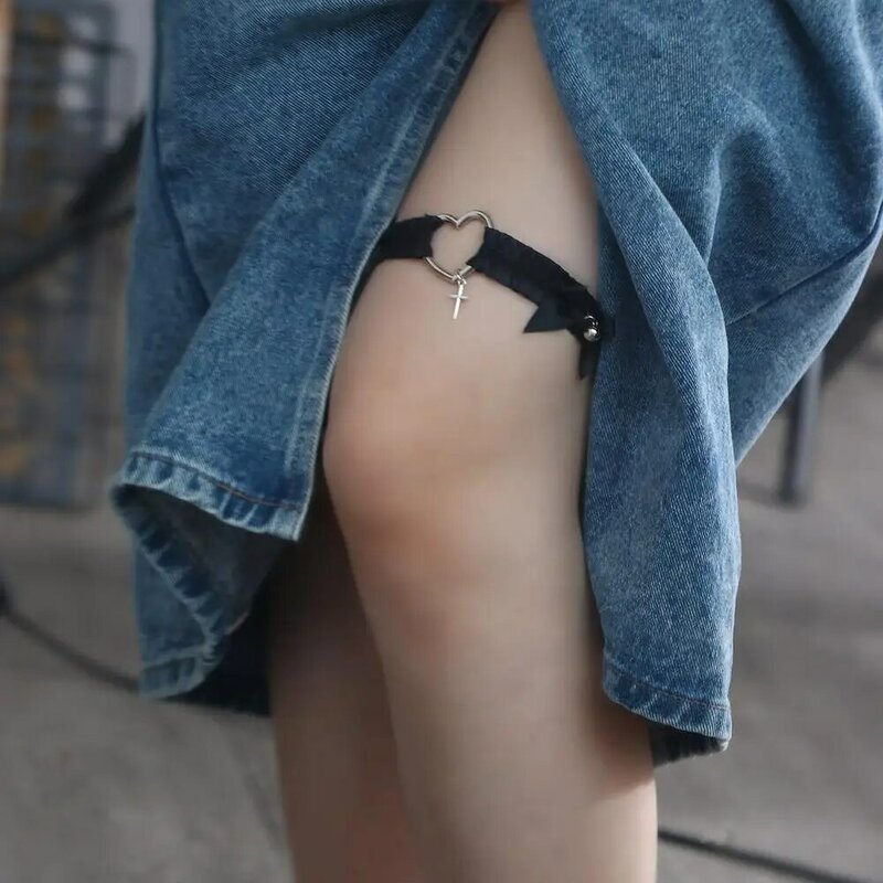Elastyczny modny Punk Lolita Jk Harajuku w kształcie serca podwiązka na nogę damskie szelki seksowne szelki