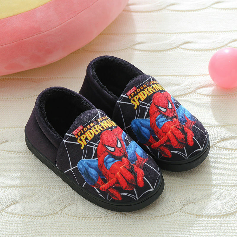 Homem-Aranha Padrão Sapatos para Crianças, Chinelos de Algodão Infantil, Sapatos de Veludo Calor Dos Desenhos Animados, Adequado para Uso Doméstico, Inverno