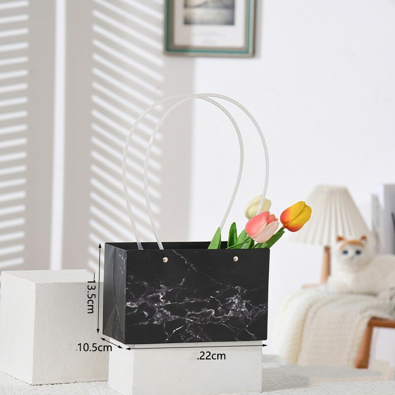 กล่องดอกไม้ PVC ใสกระเป๋าถือกระดาษคราฟท์พับได้สะดวกถุงซานตาดอกกุหลาบพับได้งานแต่งงานช่อดอกไม้ของขวัญ