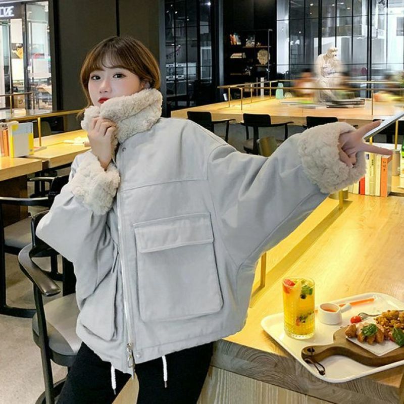 Jaket wol domba kasmir wanita, mantel katun roti tebal longgar versi Korea musim dingin 2023