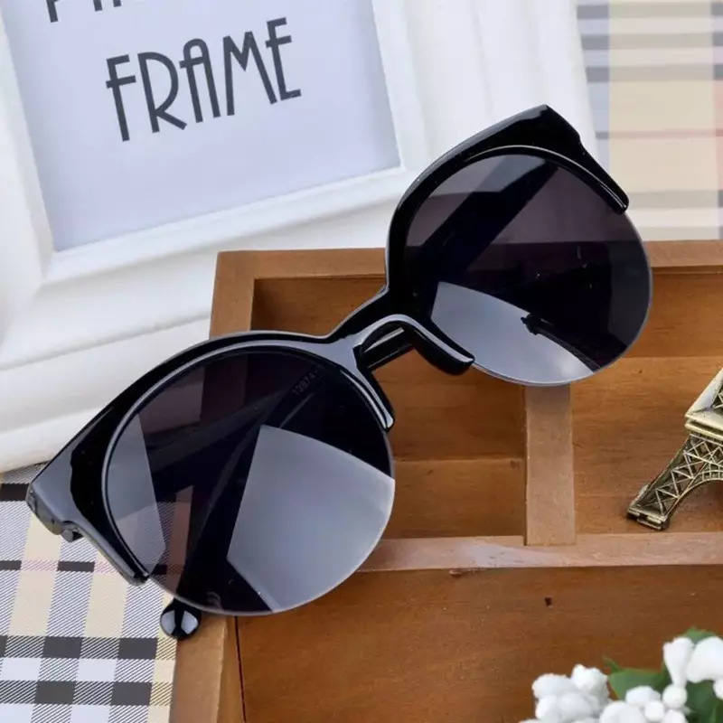 Gafas de sol de ojo de gato para mujer, lentes de sol de medio marco, Retro, Vintage, Anti-UV, para viaje y fiesta, 2022