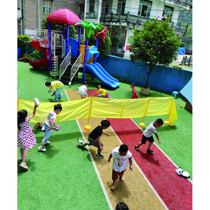 Crianças jogo ao ar livre jogar panda batalha combo conjunto funnny jogos família jardim de infância grupo de atividades jogar mão olho coordenação