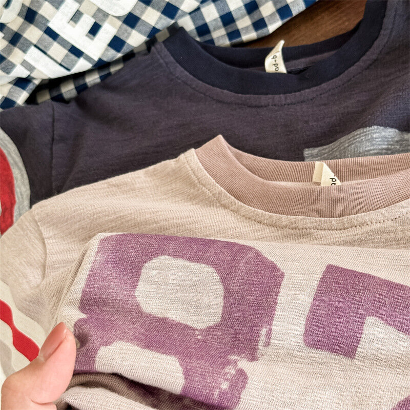 子供用半袖コットンTシャツ,女の子と男の子用の文字がプリントされたカジュアルなTシャツ,赤ちゃん用の用途が広いトップス,2022