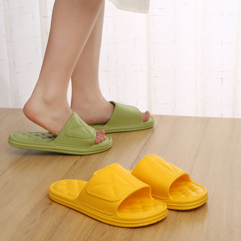 Zapatillas de baño de suela suave para parejas, chanclas cómodas de EVA para el hogar, Verano