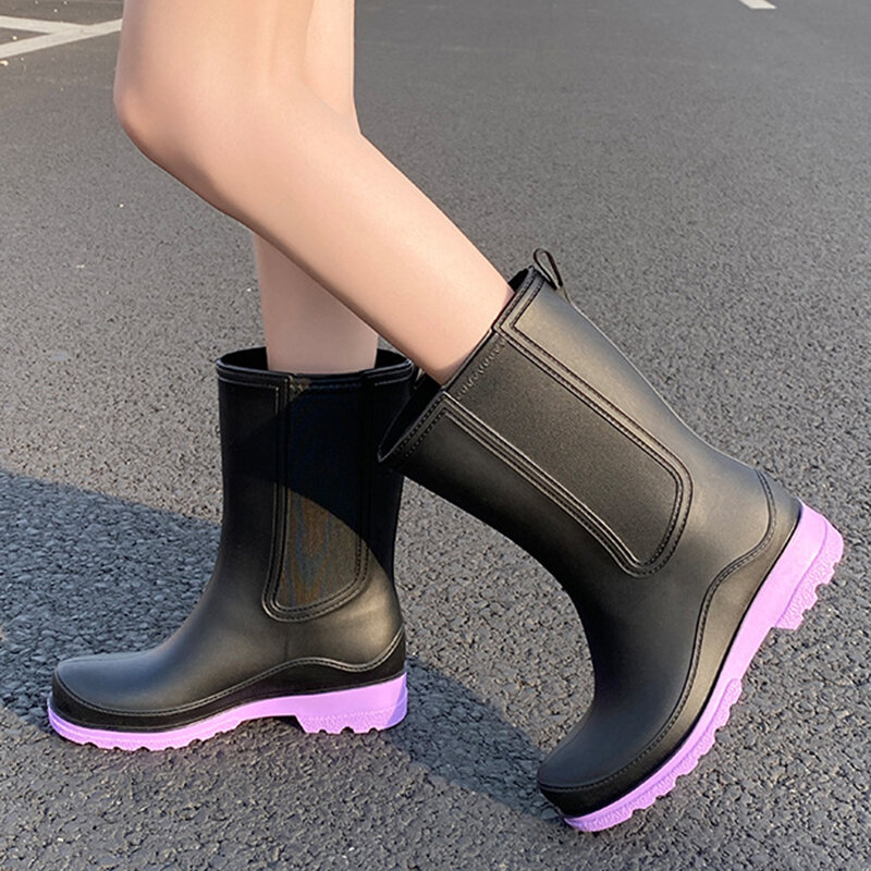 Новые женские ботинки для дождя среднего размера, Нескользящие водонепроницаемые защитные рабочие ботинки, утолщенные и теплые зимние уличные ботинки для дождя, размер 36-41