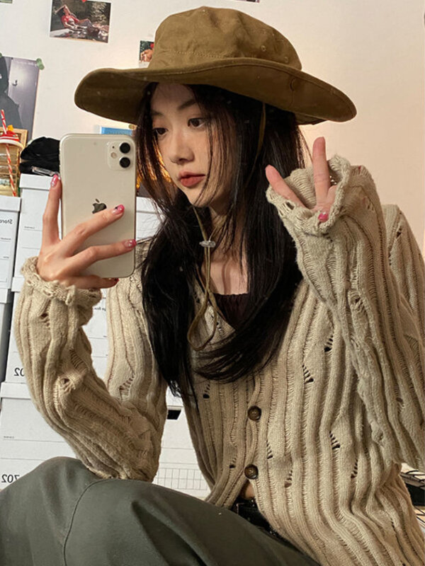 Deeptown-cárdigan de punto ahuecado Vintage para mujer, suéter desgastado con agujeros Grunge Harajuku, Gargantilla coreana, cuello en V, Top informal de los 90, Y2K