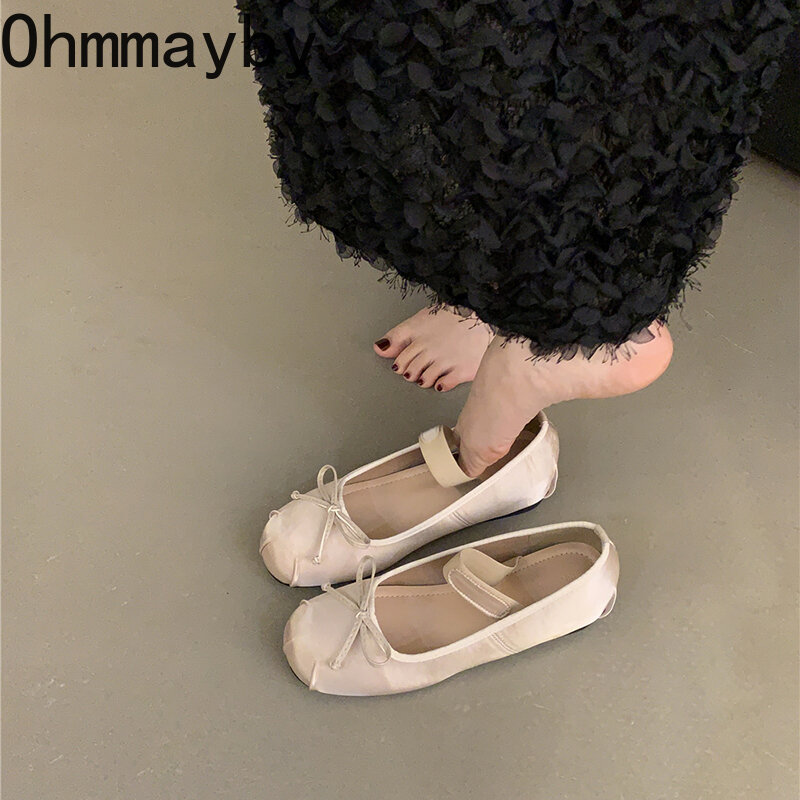 Sapatos rasos de banda elástica para mulheres, dedo do pé redondo, sola macia, vestido de balé, salto plano, moda designer, 2024