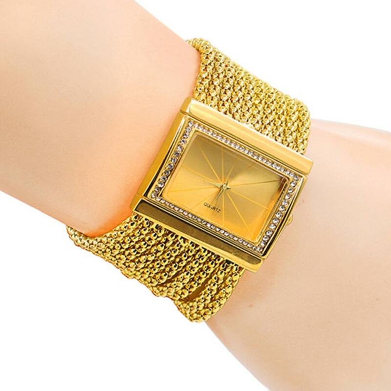 Relógio de pulso quartzo multicamadas para mulheres, banda de liga leve, moda analógica