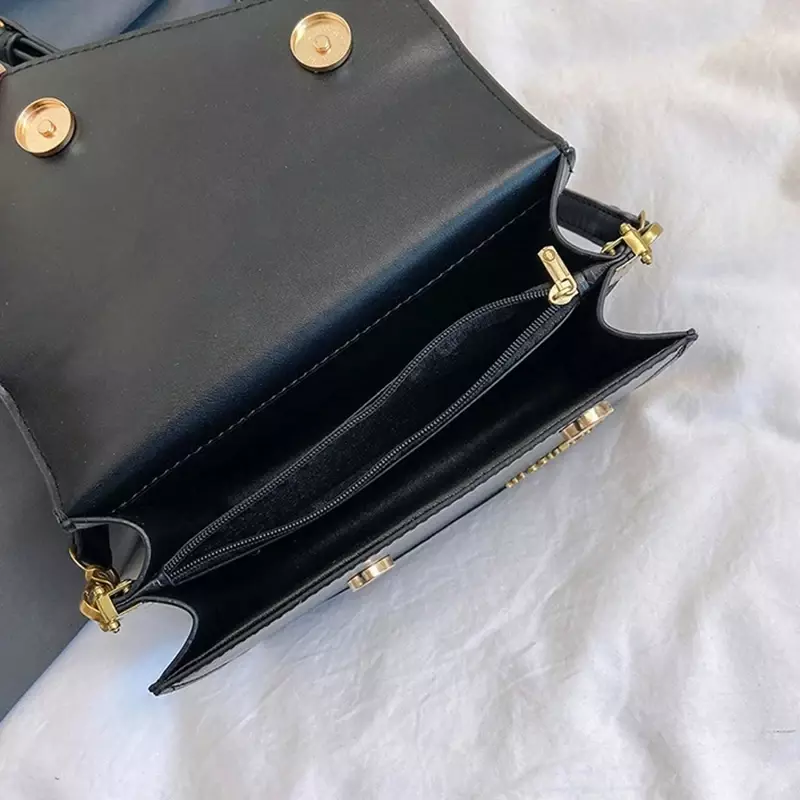 حقيبة كروس بودي بكتف واحد للإناث ، حقيبة مربعة صغيرة ، تصميم غير منتظم ، حقيبة يد كلاسيكية ، موضة غير رسمية ، اتجاه جديد ،