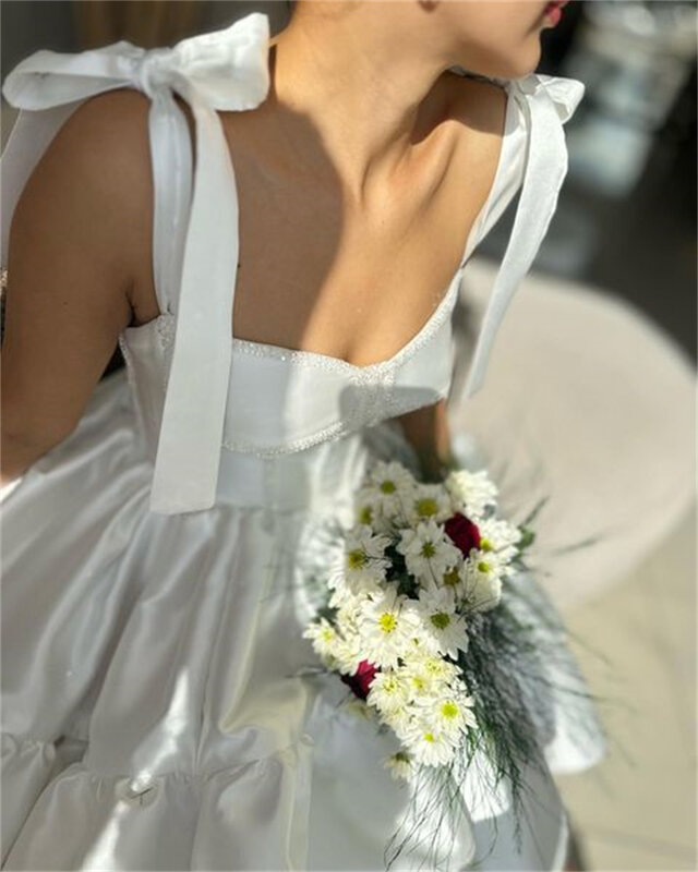 Sexy kurze Satin Brautkleider Schleife Träger Schatz geraffte Ballkleid Vestido de Noiva Perlen Party Nacht Roben de Mariage