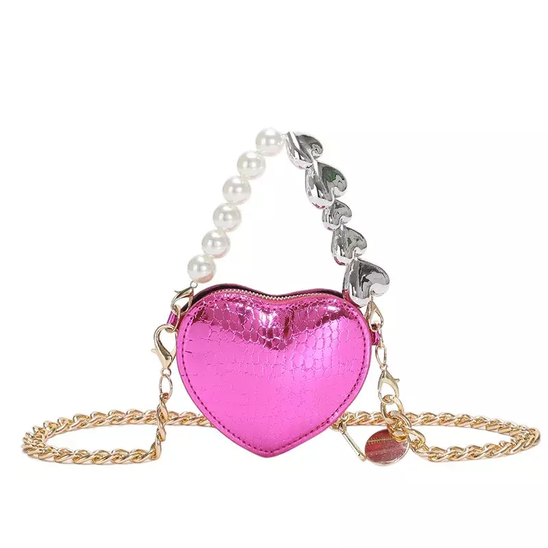Simpatiche Mini borse a forma di cuore Love Pearl Celebrity Minaudiere 2023 borsa rossa di nuova moda borsa per rossetto popolare con catena a tracolla