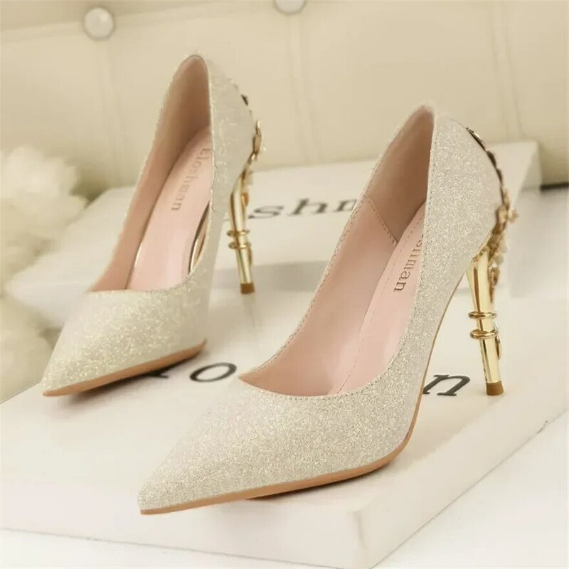 Light Luxury Sexy Women Dress Shoes 2023 Autumn Metal Flower Fashion High Heel Wedding White Pointed Sequins Shiny Female Pumps