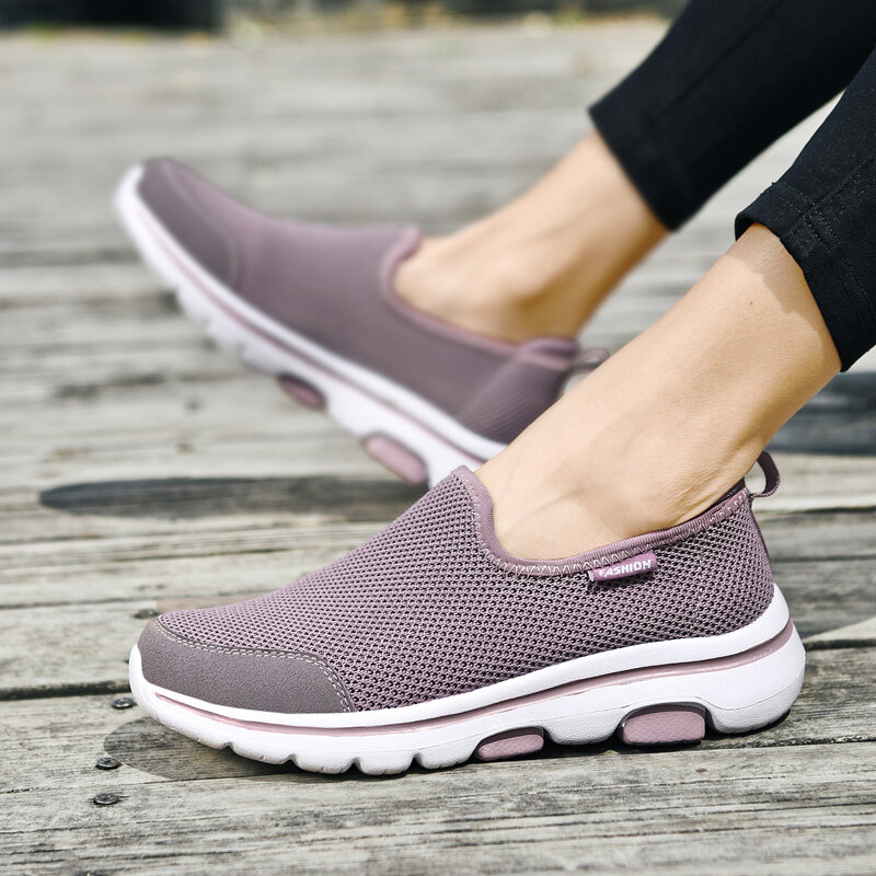 Парные повседневные туфли 2023, летняя Уличная обувь на плоской подошве, модная женская обувь для прогулок, дышащие мужские кроссовки без шнуровки