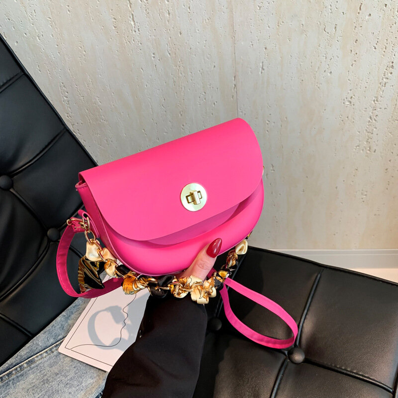 حقائب كروس كلاسيكية بلون الحلوى للنساء ، حقيبة يد متعددة الاستعمالات ، حقيبة سلسلة الموضة ، اتجاه جديد ، العناصر الأكثر مبيعًا ،