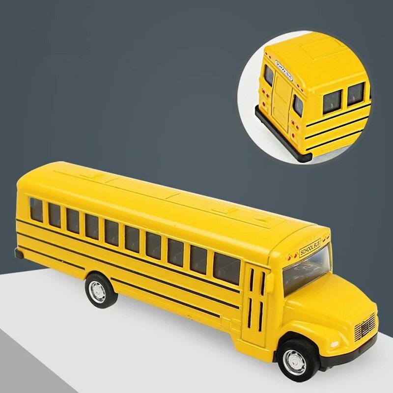 Autobús escolar de aleación fundido a presión para niños, modelo de vehículo de inercia, coche extraíble, juguetes educativos para niños, regalo para niños, 1/64