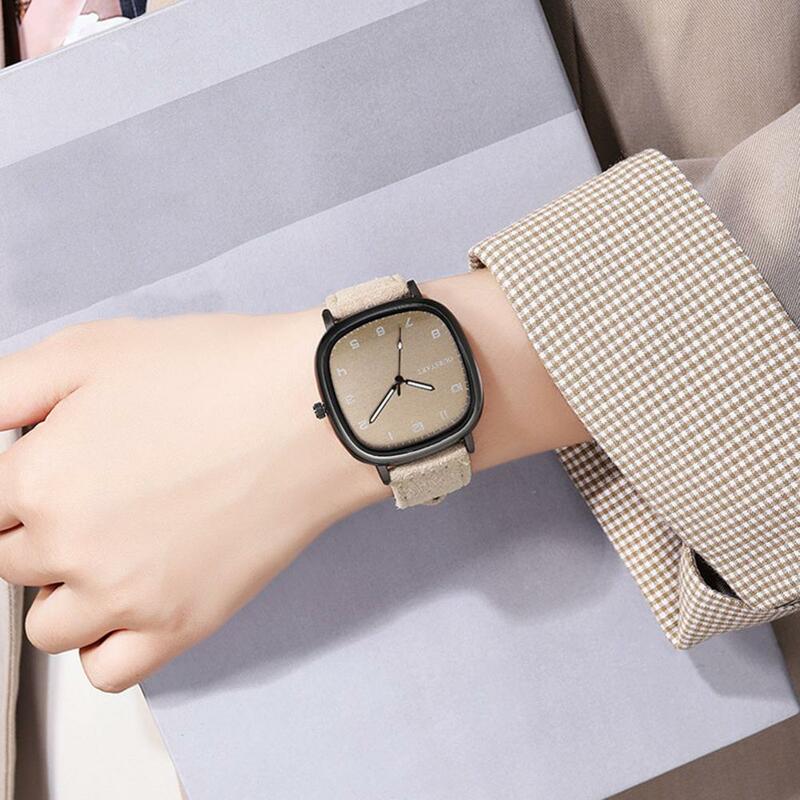 Jam tangan acara Formal wanita, jam tangan kuarsa dengan permukaan jam persegi tali silikon dapat disesuaikan tinggi untuk modis untuk pria