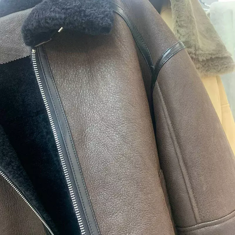 Jaqueta genuína de couro de carneiro shearling para mulheres, grossa e quente, casacos de moto femininos, novo, inverno, 2023