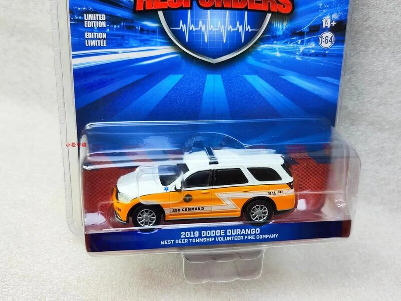 1:64 2019 Dodge Durango West Deer Township Uolunteer Fire Company Diecast Metal Alloy Model Car Toys For Gift Collection W1245
