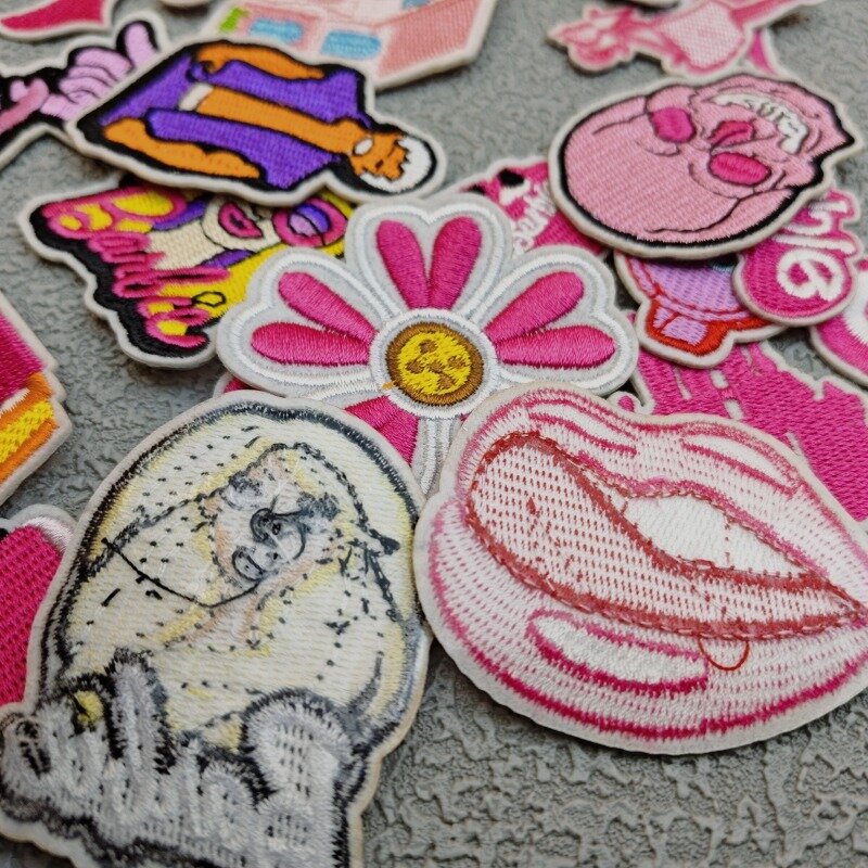 자수 패치 핑크 시리즈 다리미 스티커 의류 가방 모자 액세서리, 바비 인형, 여아 키즈 파티 선물, 개인 로고