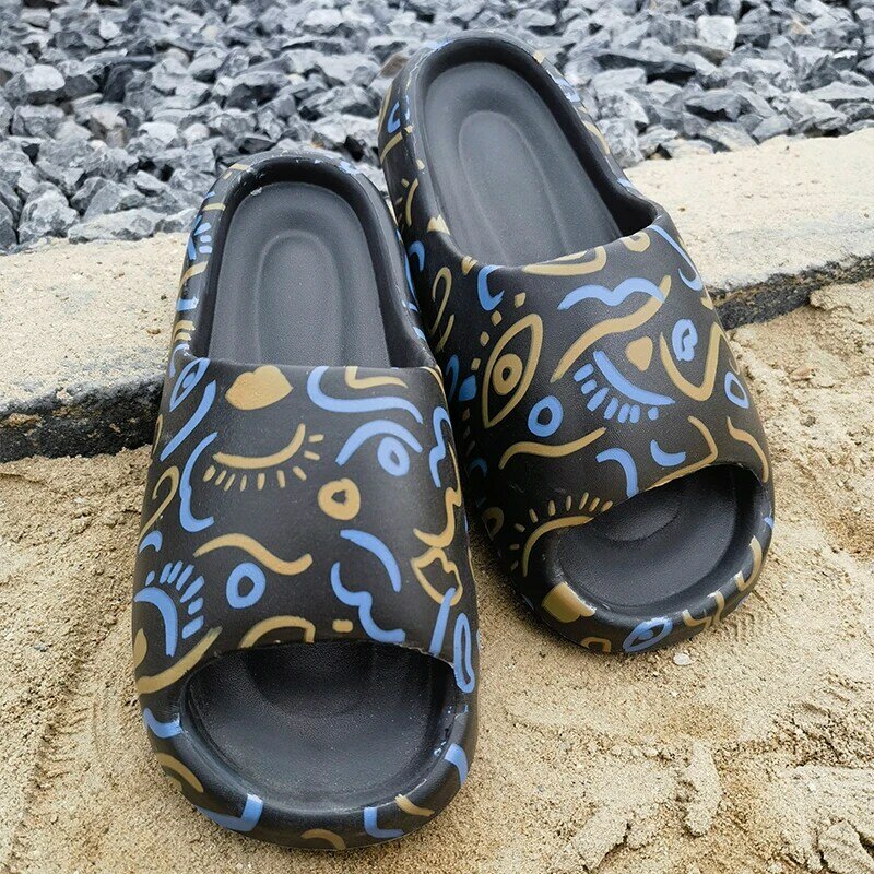 Męskie nowe klapki na lato EVA delikatne, na lato zjeżdżalnie plażowe pantofle łazienkowe miękkie sandały prostota ultralekkie buty klapki