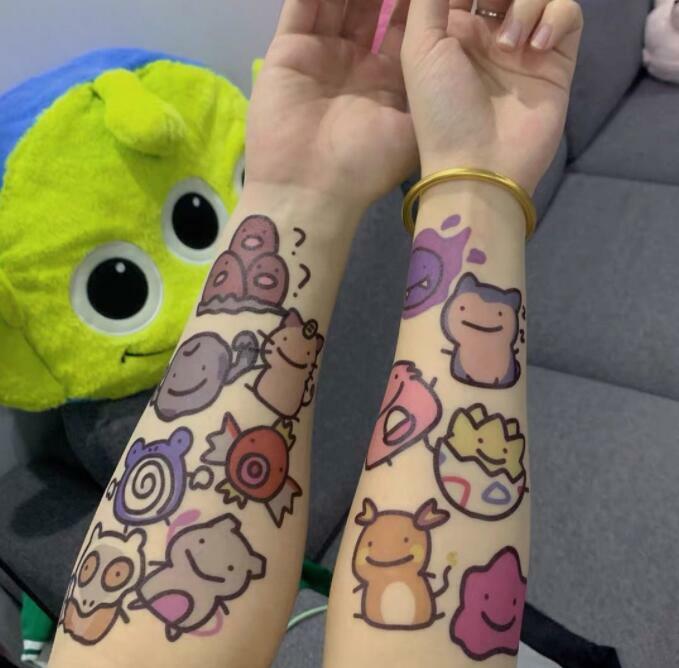 Adesivi per tatuaggi viso carino cartone animato tatuaggio temporaneo bambini bambini mani braccio fai da te Body Art Tatuaze Dla Dzieci Tatuajes Temporales