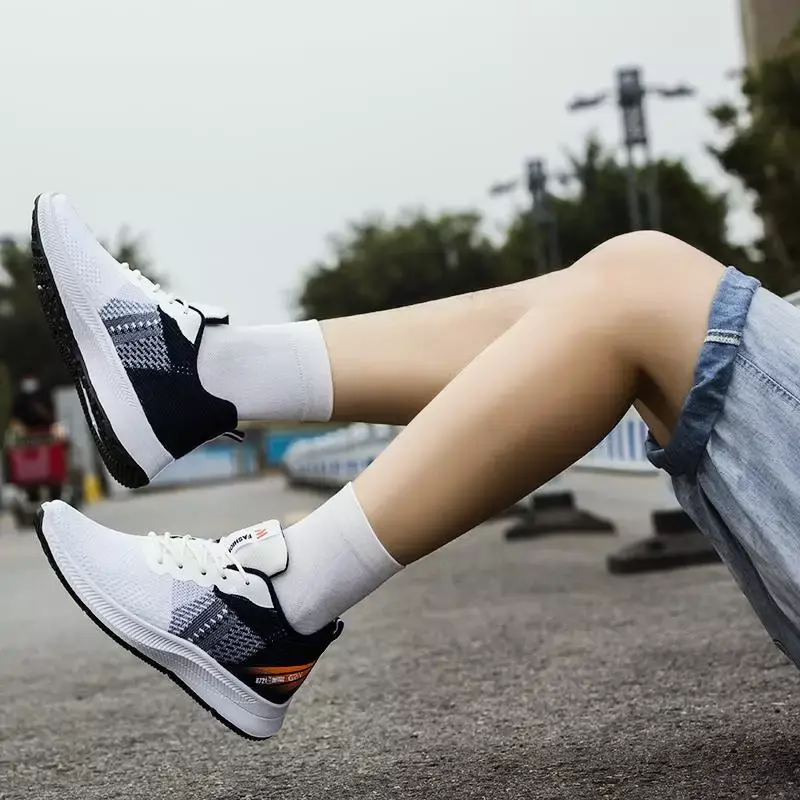 Кроссовки мужские корейские модные туфли унисекс дышащая повседневная обувь мужские кроссовки для бега