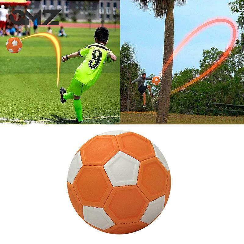 Kids Curve Swerve pallone da calcio calcio KickerBall regalo per bambini gioco di partite all'aperto e al coperto allenamento di calcio
