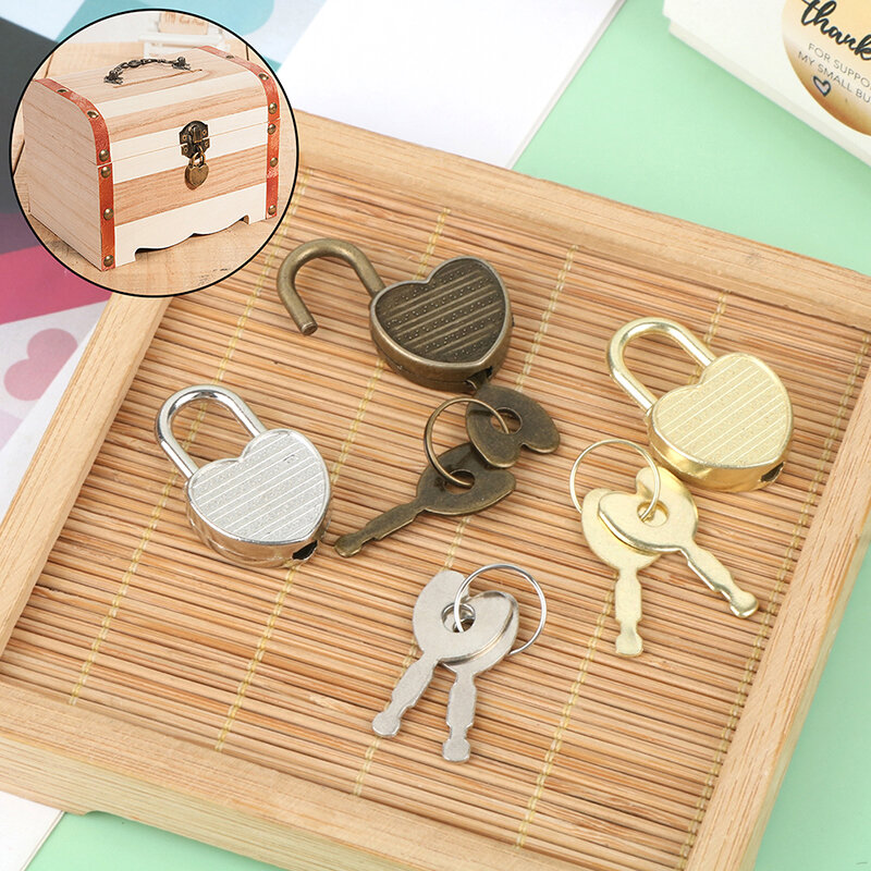 1Set Heart Shape Padlocks Mini Luggage Hardware Locks With Key Lock For Travel Wedding Jewelry Box Diary Book Suitcase