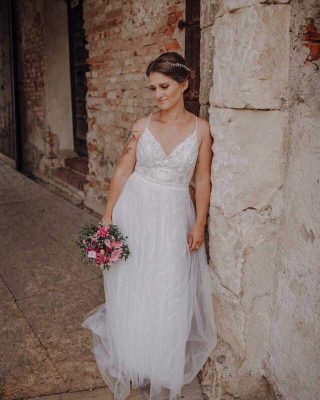 2023 Plus Size Country Garden White Spaghetti Lace Wedding Dress Tulle Bridal Gowns Dresses vestido de novia ZJ015