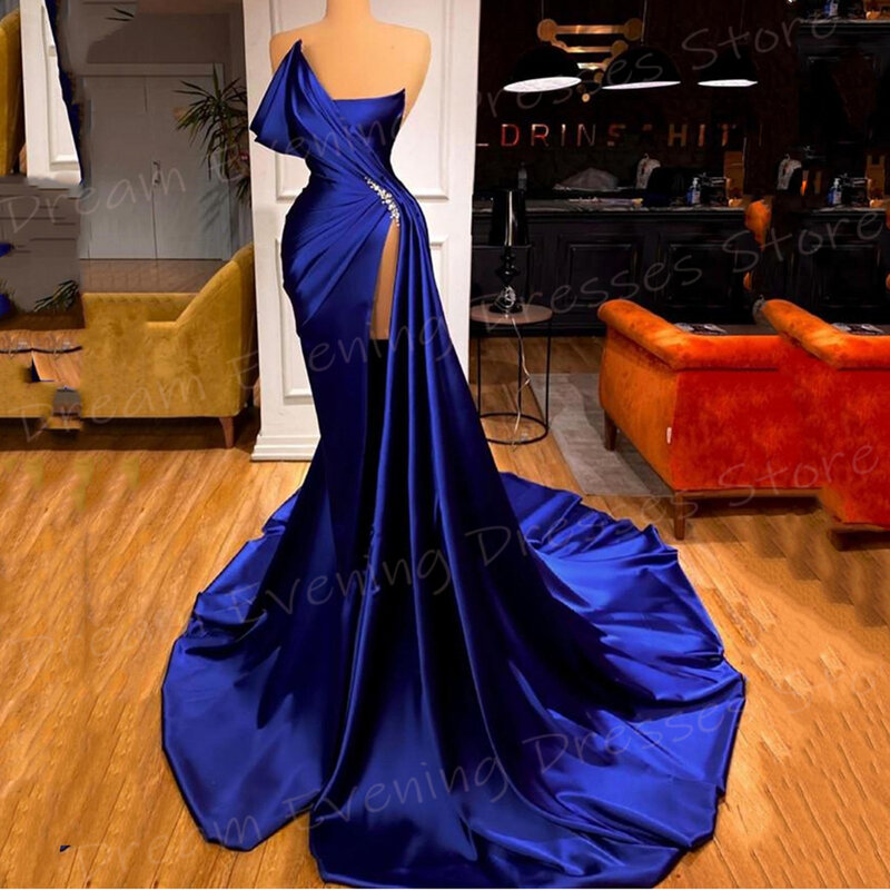 2024 schöne klassische königsblaue Frauen Meerjungfrau anmutige Abendkleider plissierte Perlen Ballkleider Seite hoch gespalten فساتين س카رة