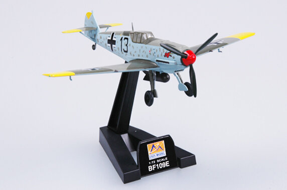 Easymodel 37282 1/72 BF-109E BF109 Propeller Fighter Bomber Assembled Finished Military Static Plastic Model Collection or Gift