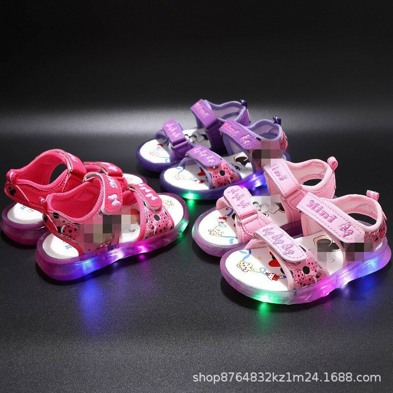 Sapatos infantis LED Luminous Cartoon, sandálias meninas, nova moda, verão, atacado, 2021