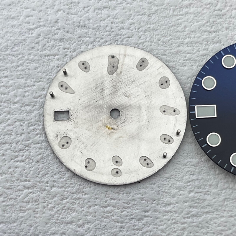 28.5MM czarny niebieski czerwony 300m Yuan Zu Day Literal kalendarz nadaje się do akcesoriów personalizowany zegarek ruchu NH36