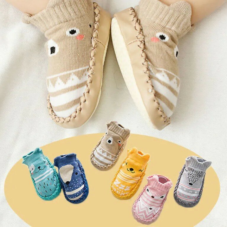 Jesienne modele zimowe noworodka buty dla małego dziecka skarpetki bawełniane skarpety dziewczęce dla niemowląt Cartoon kokarda antypoślizgowe buty dziecięce i skarpetki