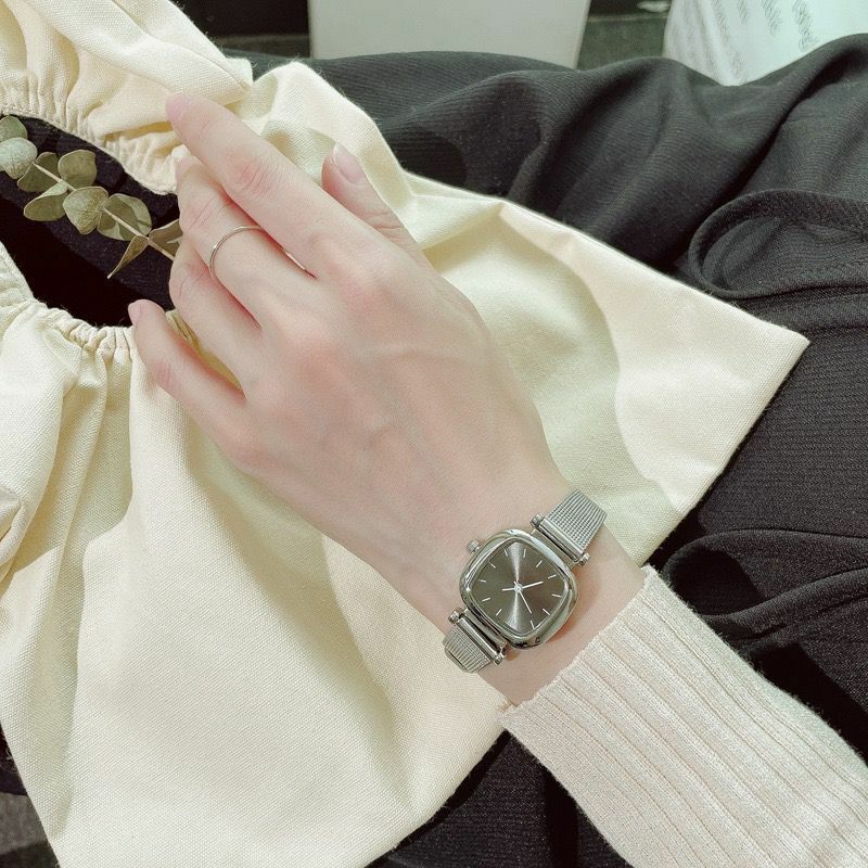 세련된 캐주얼 여성 고품질 스테인레스 스틸 메쉬 작은 다이얼 사각형 석영 시계, 학생 소녀 간단한 빈티지 시계