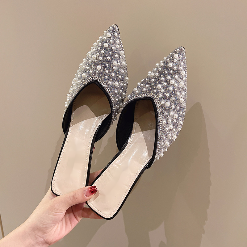 Sexy pointed full diamond slippers for women in spring/summer 2024 fairy style, pearl headband wearing high heels on the outside