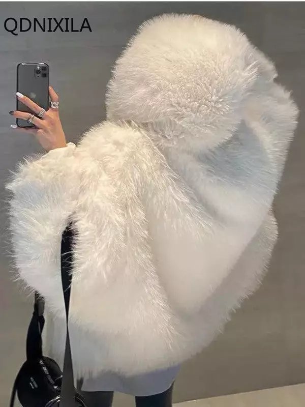 Jaket bulu rubah imitasi untuk wanita, 2024, mantel bulu rubah imitasi versi Korea baru, jaket bulu palsu bertudung untuk wanita