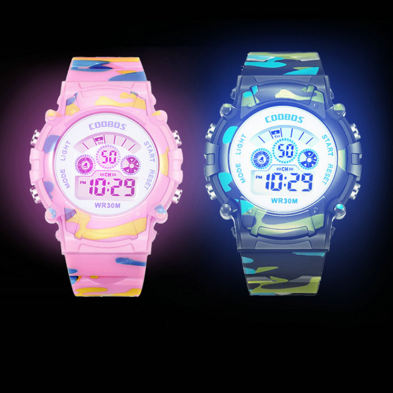 Świecące zegarki kamuflażowe dla dzieci kolorowe lampy błyskowe cyfrowy wodoodporny Alarm dla chłopców dziewcząt antysejsmiczny kreatywny zegar dla dzieci