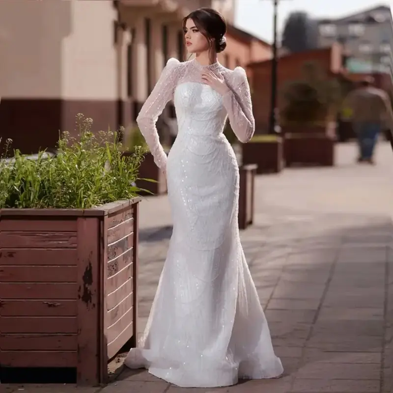 Efektowna i elegancka romantyczna sukienka ślub księżniczki z na szyję i długimi rękawami seksowna sukienka wesele syrenka