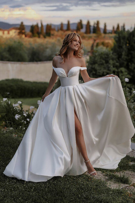 ชุดเจ้าสาวสีขาวทรงเอไลน์เปิดไหล่ gaun pengantin SATIN สไตล์เรียบง่าย