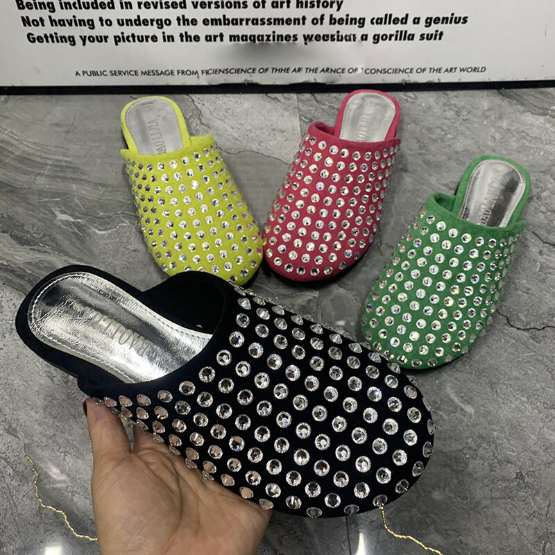 Zapatillas de moda con diamantes de imitación para mujer, Sandalias planas informales de talla grande, zapatos antideslizantes de diseñador de verano