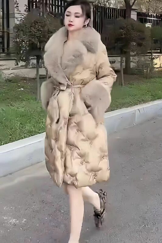 Пуховик с большим воротником, модный пуховик с вышивкой и поясом для приталенного пальто, популярный в Интернете зимний сезон 2024