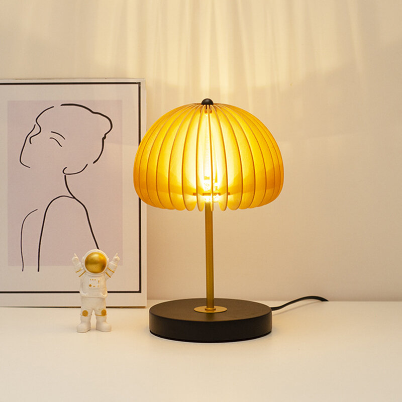 Retro Eenvoud Tafellampen Moderne Luxe Creatieve Homestay Theesalon Zen Bureaulampen Slaapkamer Bed Houten Sfeerverlichting