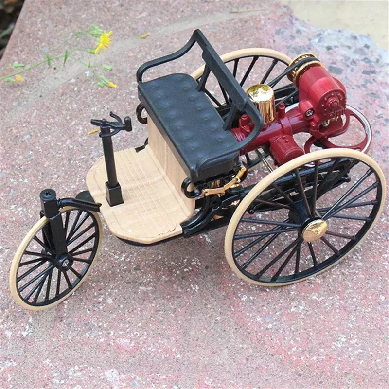 نموذج دراجة ثلاثية العجلات الكلاسيكية للأطفال ، من سبيكة محرك براءة اختراع بنز ، لعبة معدنية مصبوبة ، سيارة قديمة قديمة قديمة ، مجموعة محاكاة