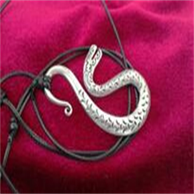 Guizhou Miao Ethnic Jewelry Handmade Miao Silver Necklace Necklace Chain Pendant