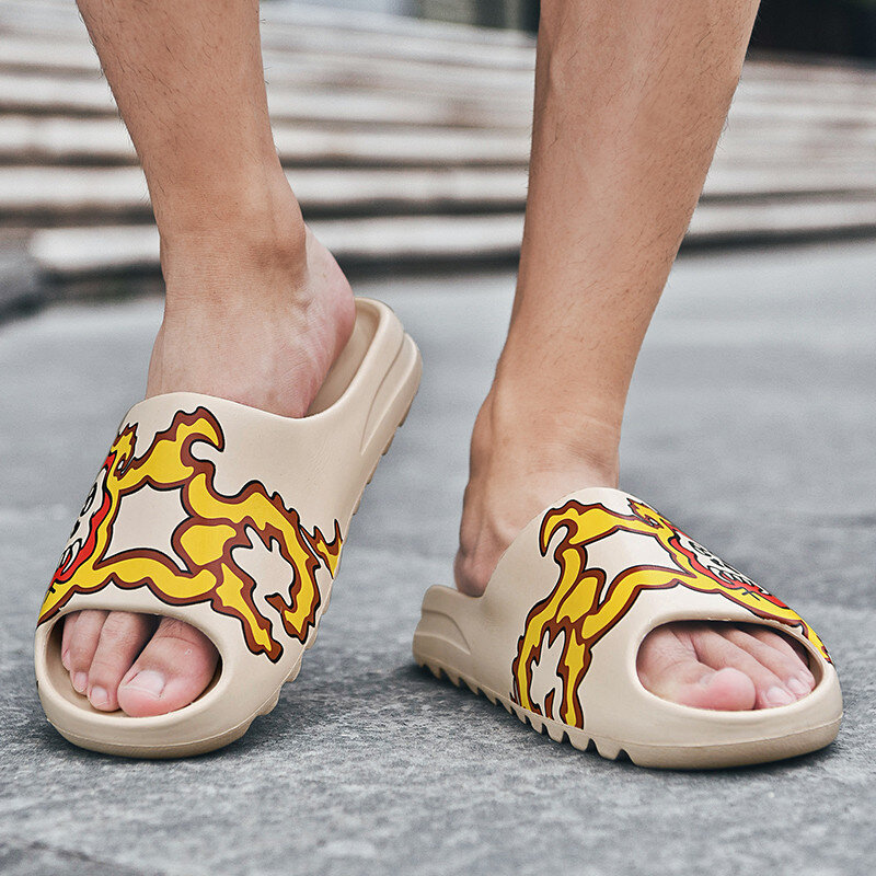 Sandalias inspiradas en YZY & ELMO Unisex, chanclas transpirables de verano, zapatillas ligeras con boca de pez y grafiti, talla grande 34-46