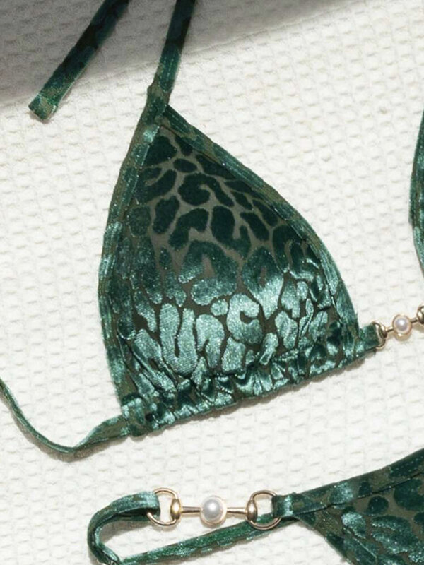 Bikini de terciopelo con estampado de leopardo para mujer, traje de baño de dos piezas con cuello Halter, microtanga