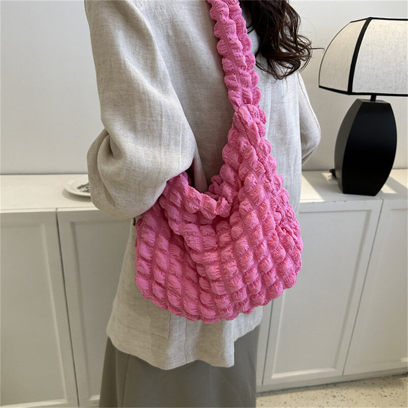 Bolsa crossbody com design plissado para mulheres, xadrez bordado, bolsa de ombro, bolsas axilas, simples grande capacidade, sacolas acolchoadas